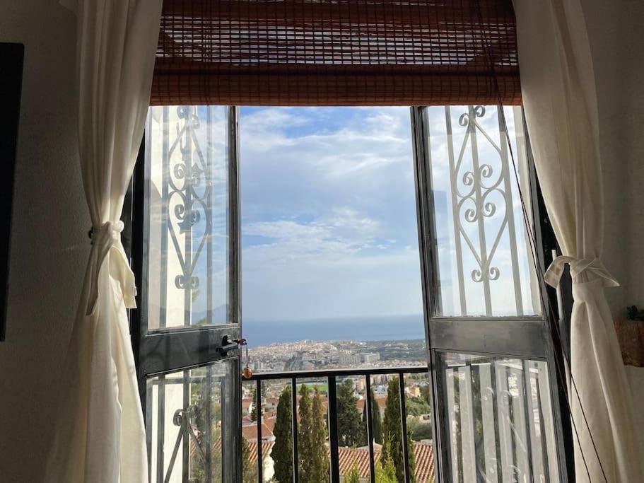 Precioso Apartamento Mandarinos Con Vistas Al Mar 内尔哈 外观 照片