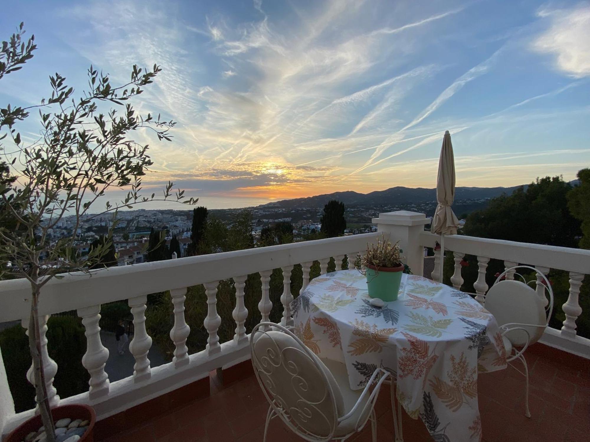 Precioso Apartamento Mandarinos Con Vistas Al Mar 内尔哈 外观 照片