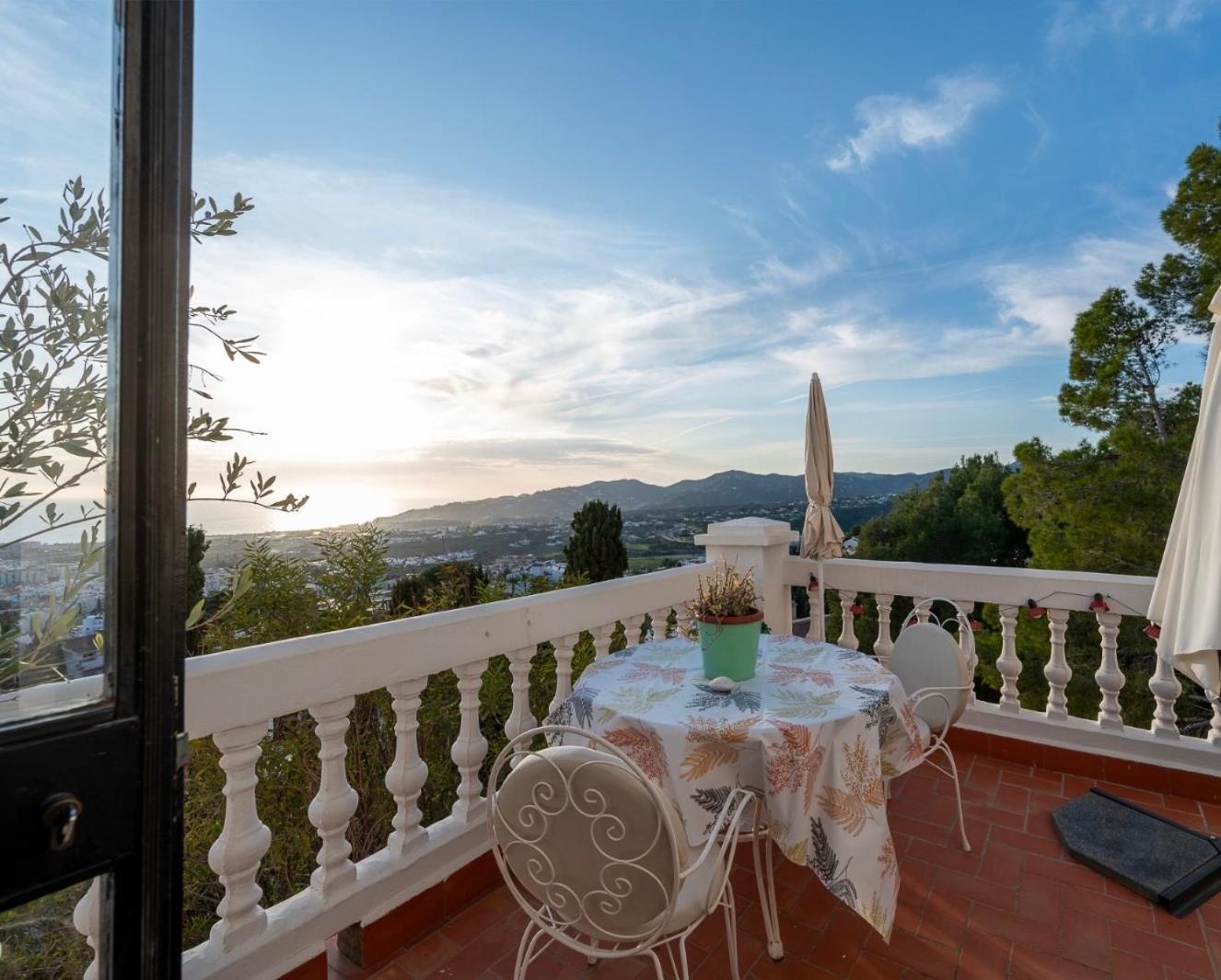 Precioso Apartamento Mandarinos Con Vistas Al Mar 内尔哈 外观 照片